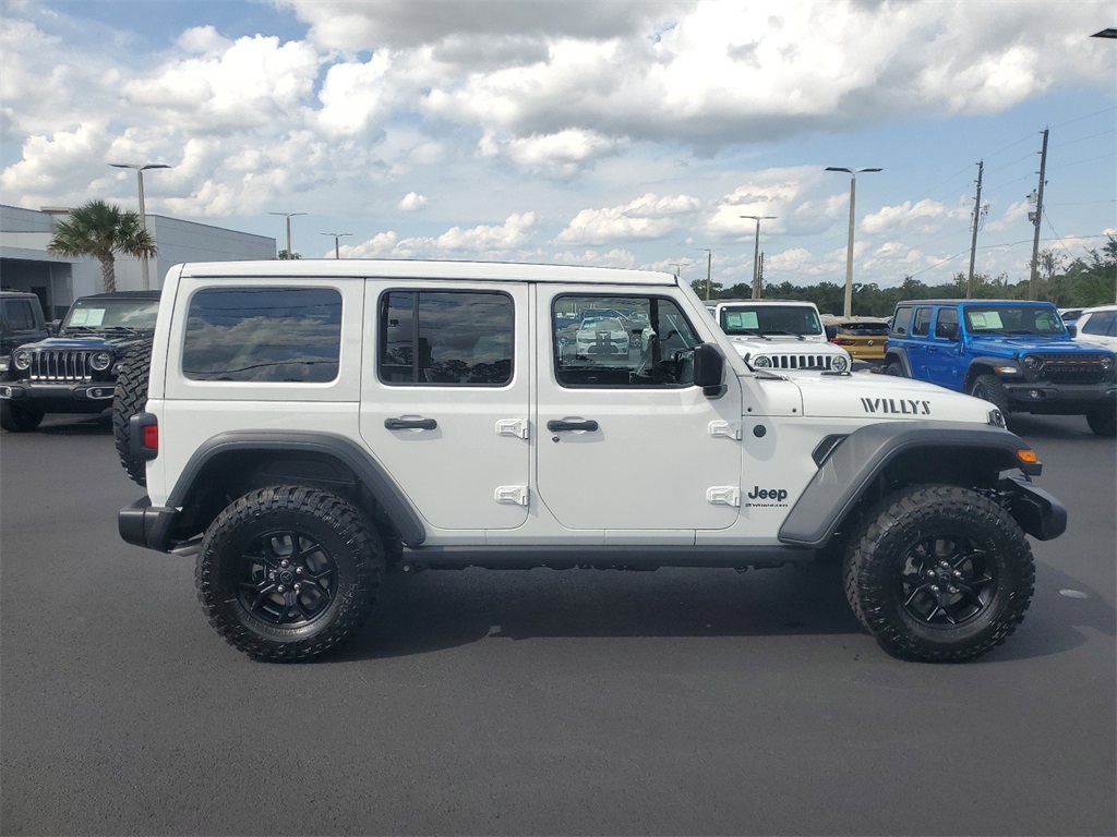 2024 Jeep Wrangler Willys 10