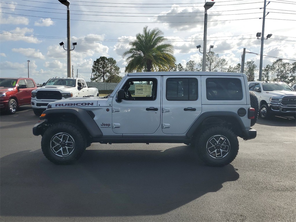 2024 Jeep Wrangler Rubicon 4