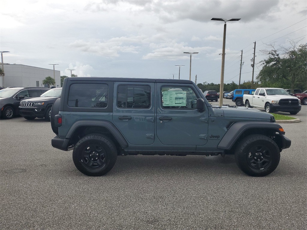 2024 Jeep Wrangler Sport 10