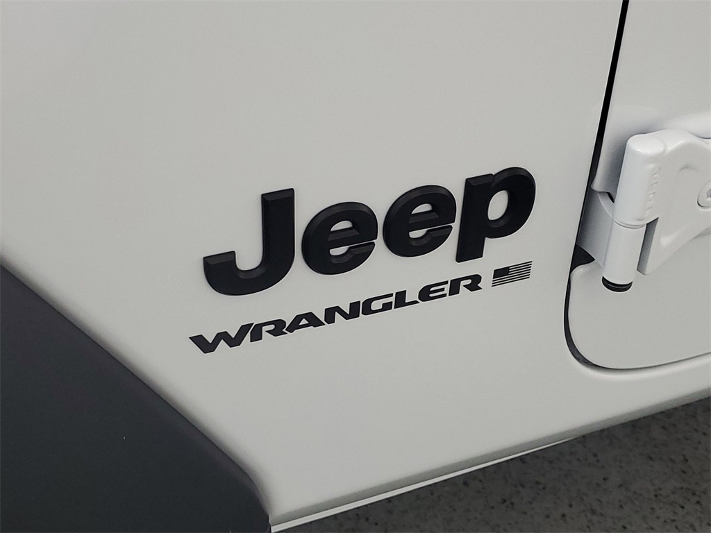 2024 Jeep Wrangler Sport 10