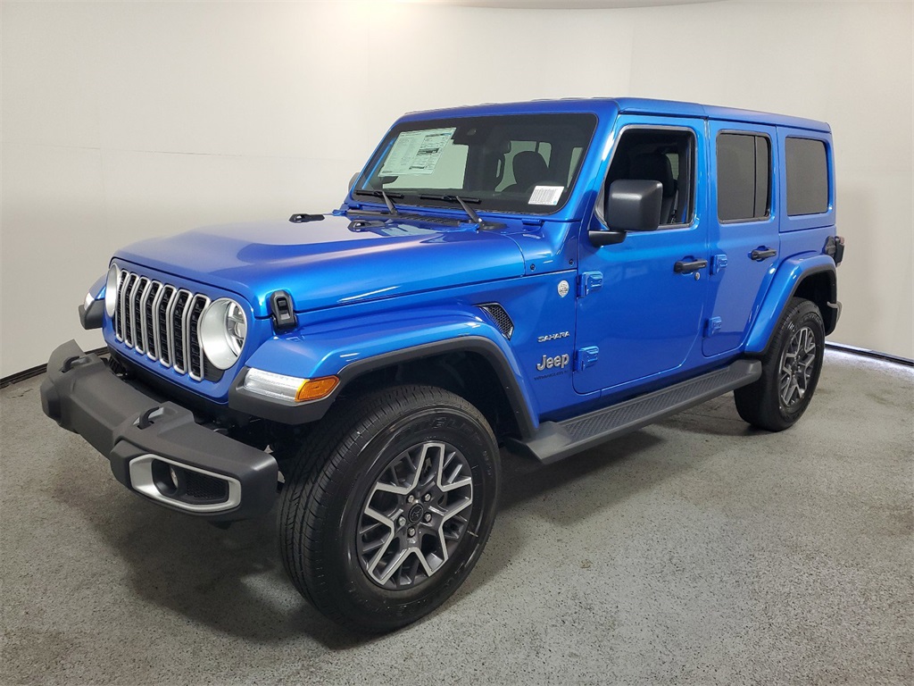 2024 Jeep Wrangler Sahara 3