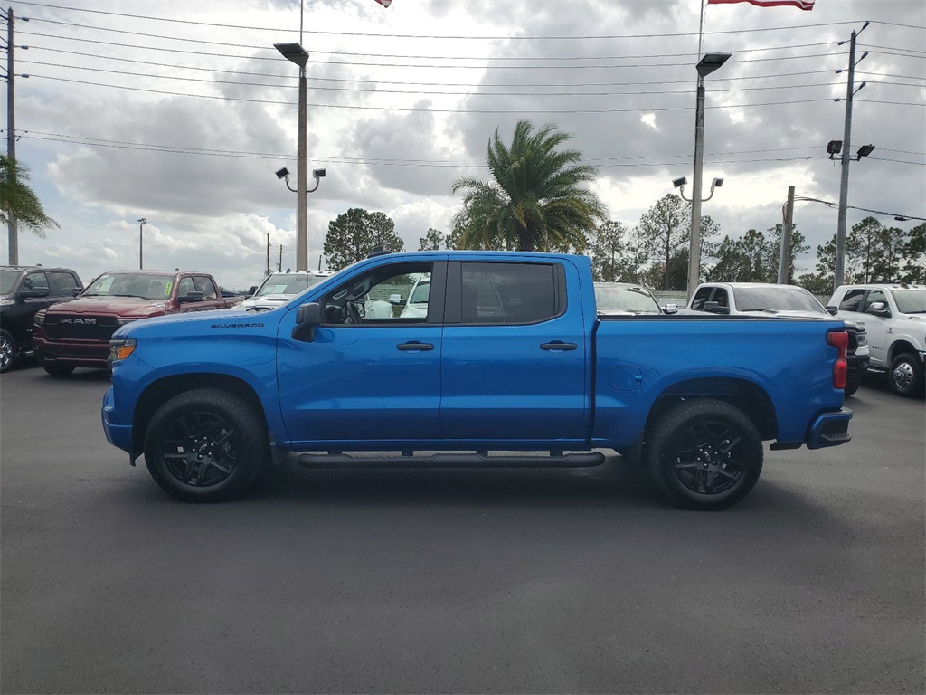 2024 Chevrolet Silverado 1500 Custom 4