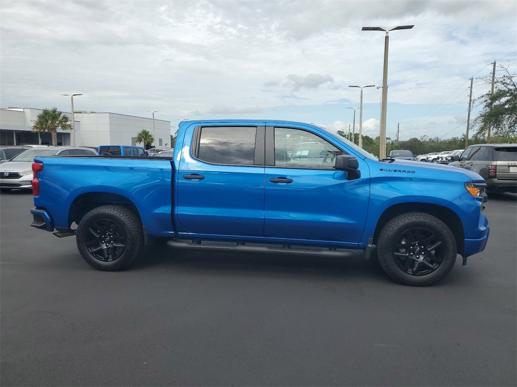 2024 Chevrolet Silverado 1500 Custom 9