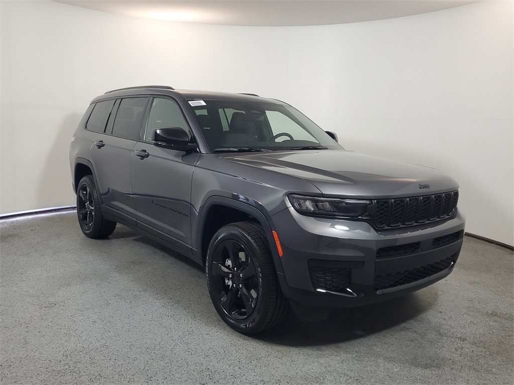 2025 Jeep Grand Cherokee L Altitude X 1