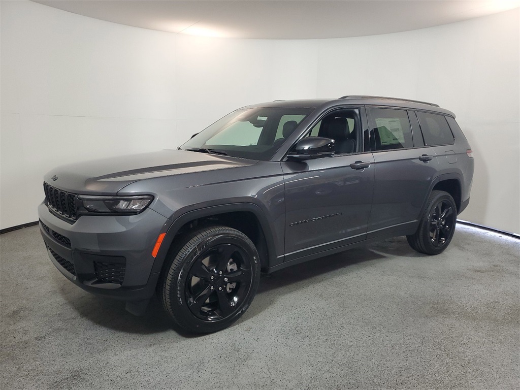 2025 Jeep Grand Cherokee L Altitude X 3