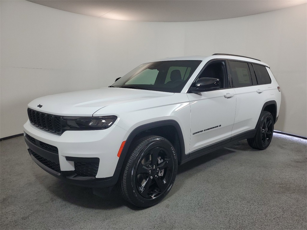 2025 Jeep Grand Cherokee L Altitude X 3