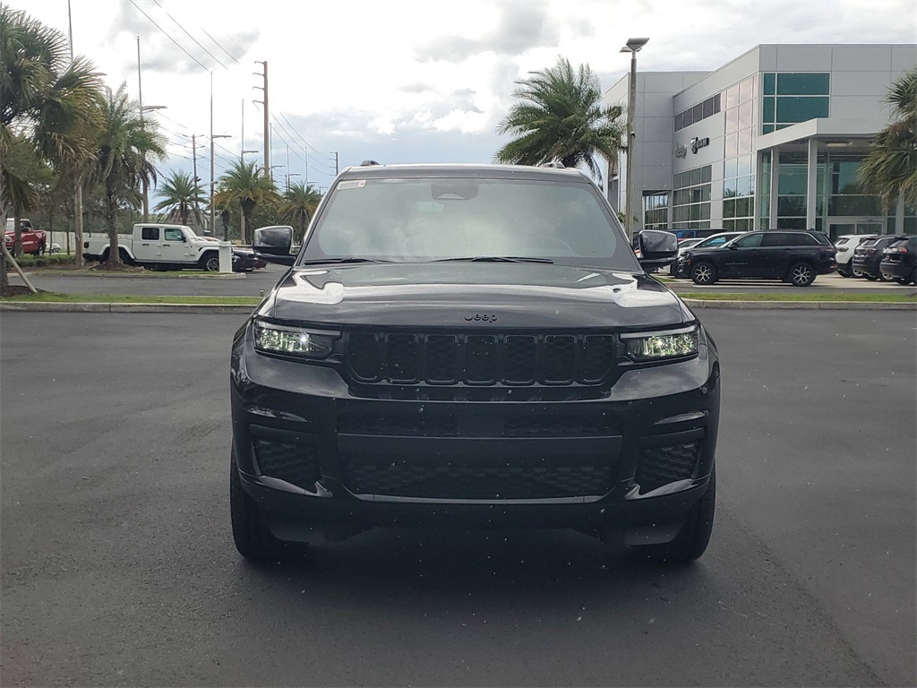 2025 Jeep Grand Cherokee L Altitude X 2