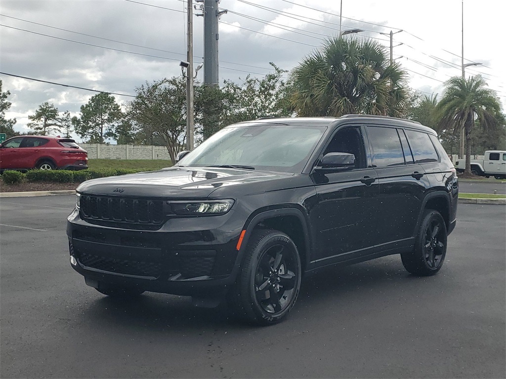 2025 Jeep Grand Cherokee L Altitude X 3