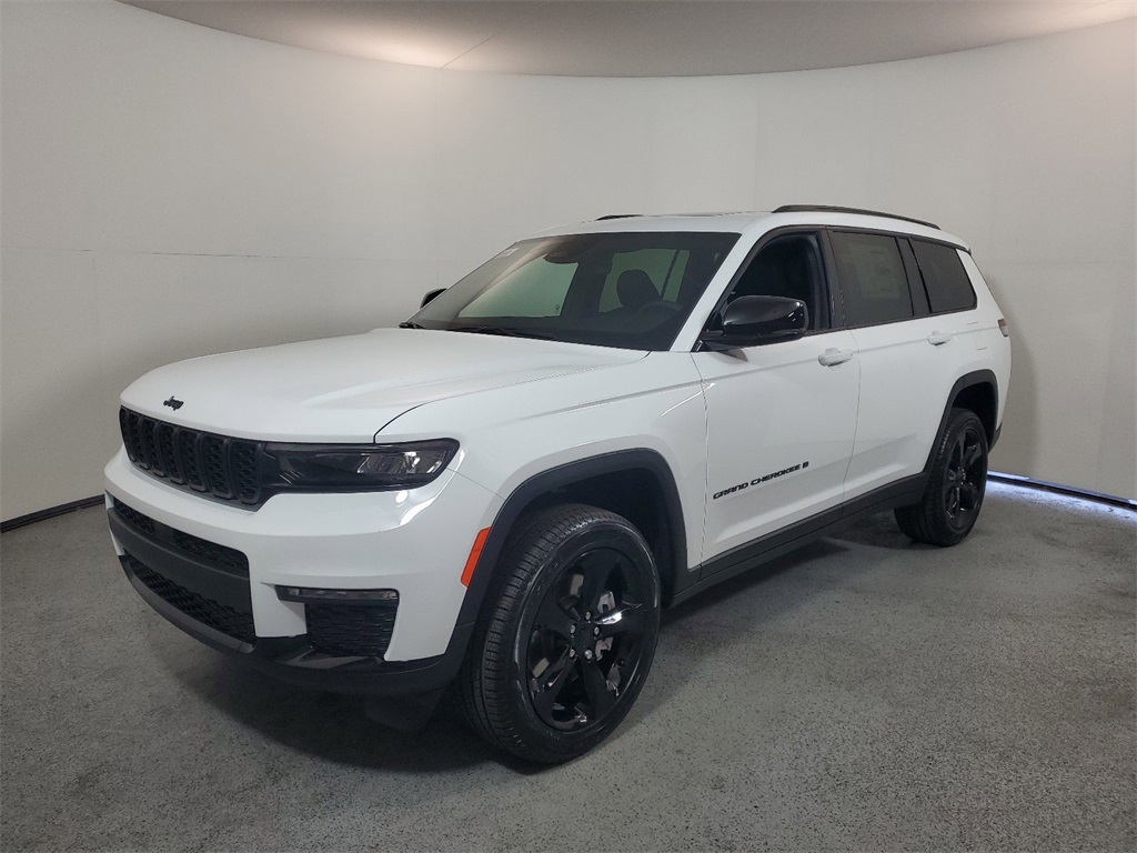 2025 Jeep Grand Cherokee L Limited 3