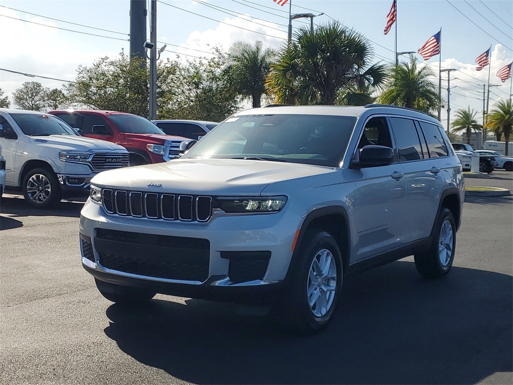 2025 Jeep Grand Cherokee L Laredo 3