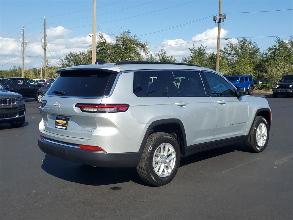 2025 Jeep Grand Cherokee L Laredo 8