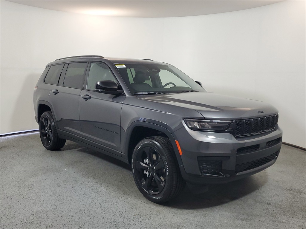 2025 Jeep Grand Cherokee L Altitude X 1