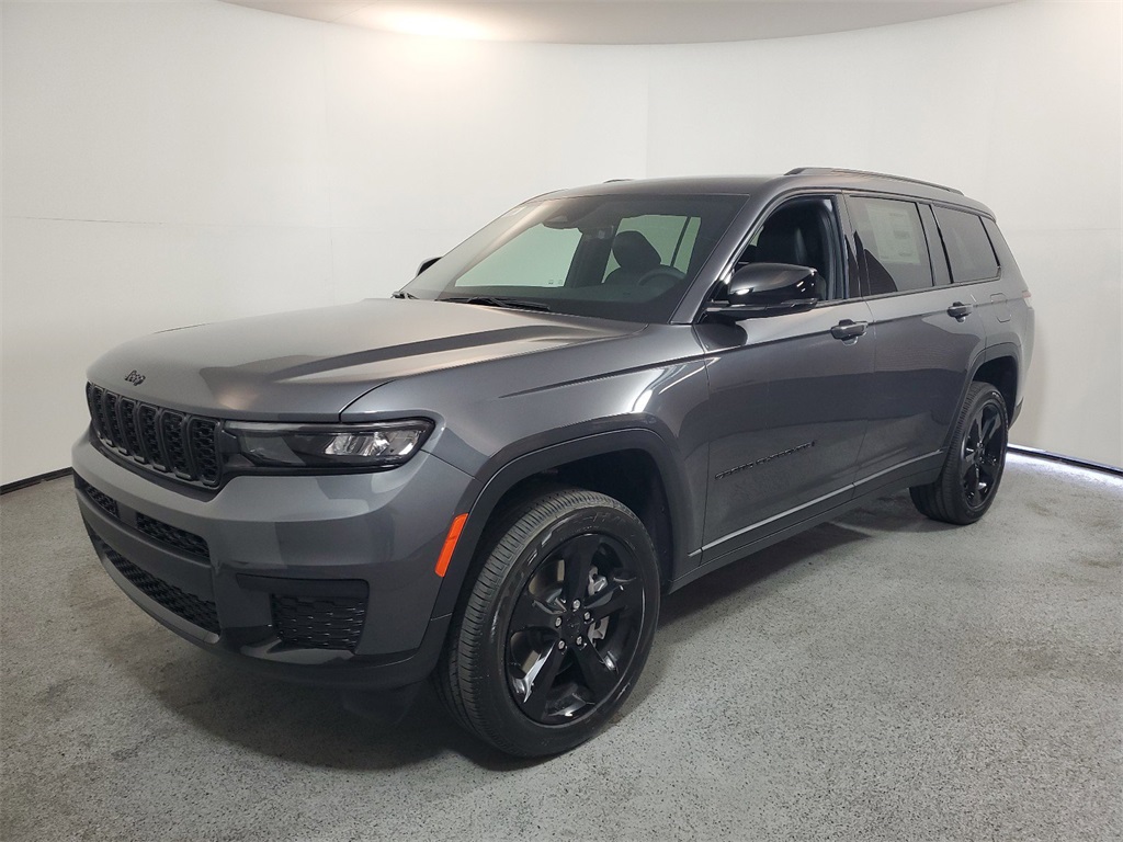 2025 Jeep Grand Cherokee L Altitude X 3