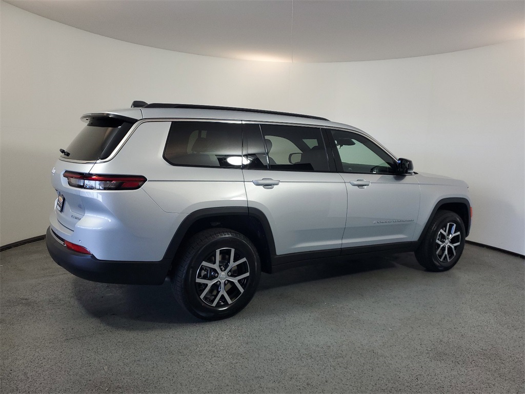 2025 Jeep Grand Cherokee L Limited 9