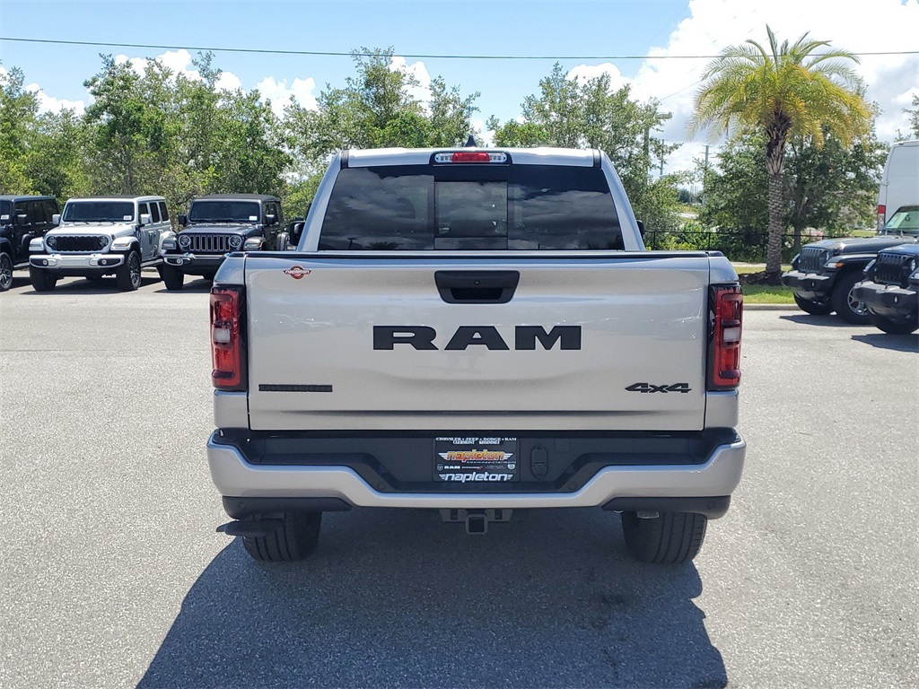 2025 Ram 1500 Big Horn/Lone Star 7