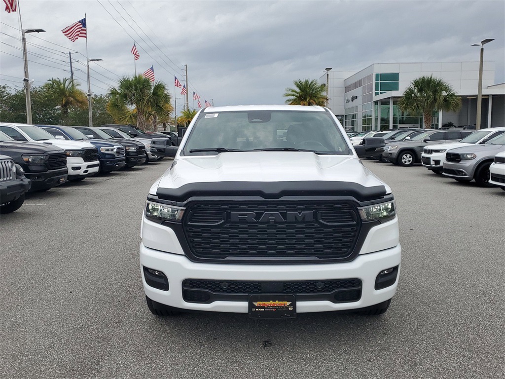 2025 Ram 1500 Big Horn/Lone Star 2