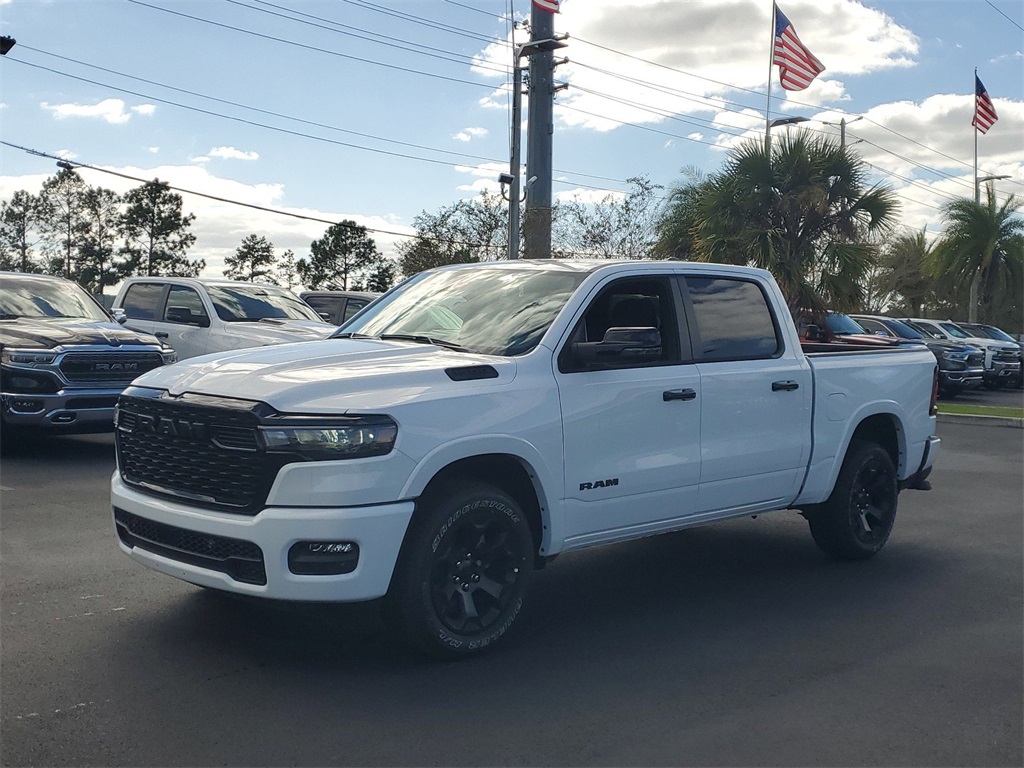 2025 Ram 1500 Big Horn/Lone Star 2