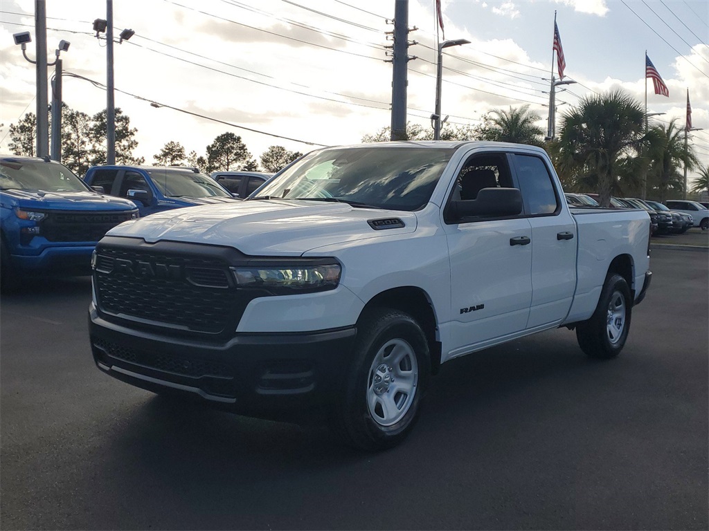 2025 Ram 1500 Tradesman 3