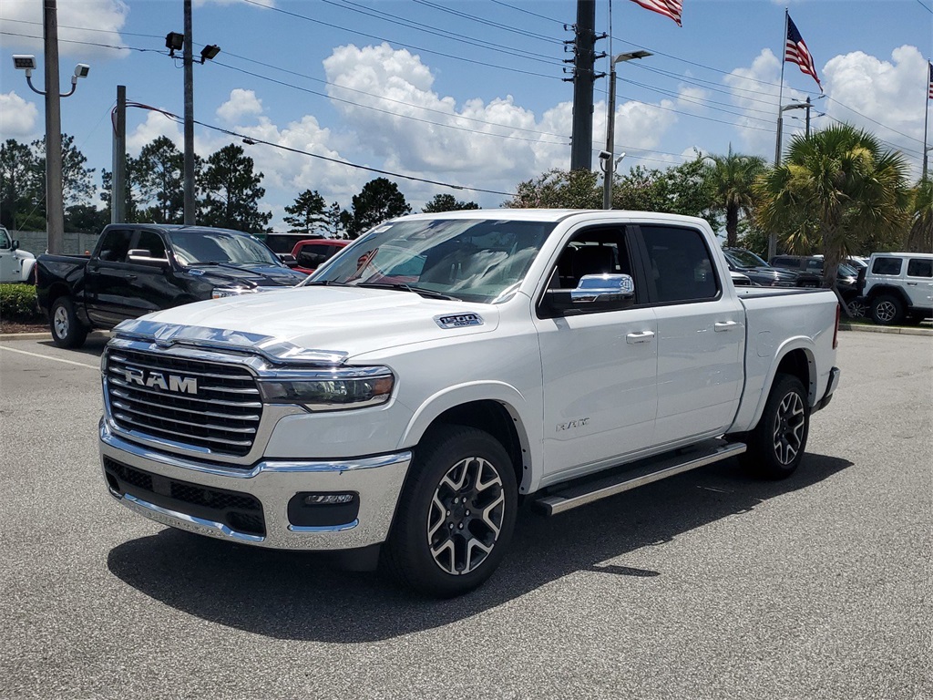 2025 Ram 1500 Laramie 3