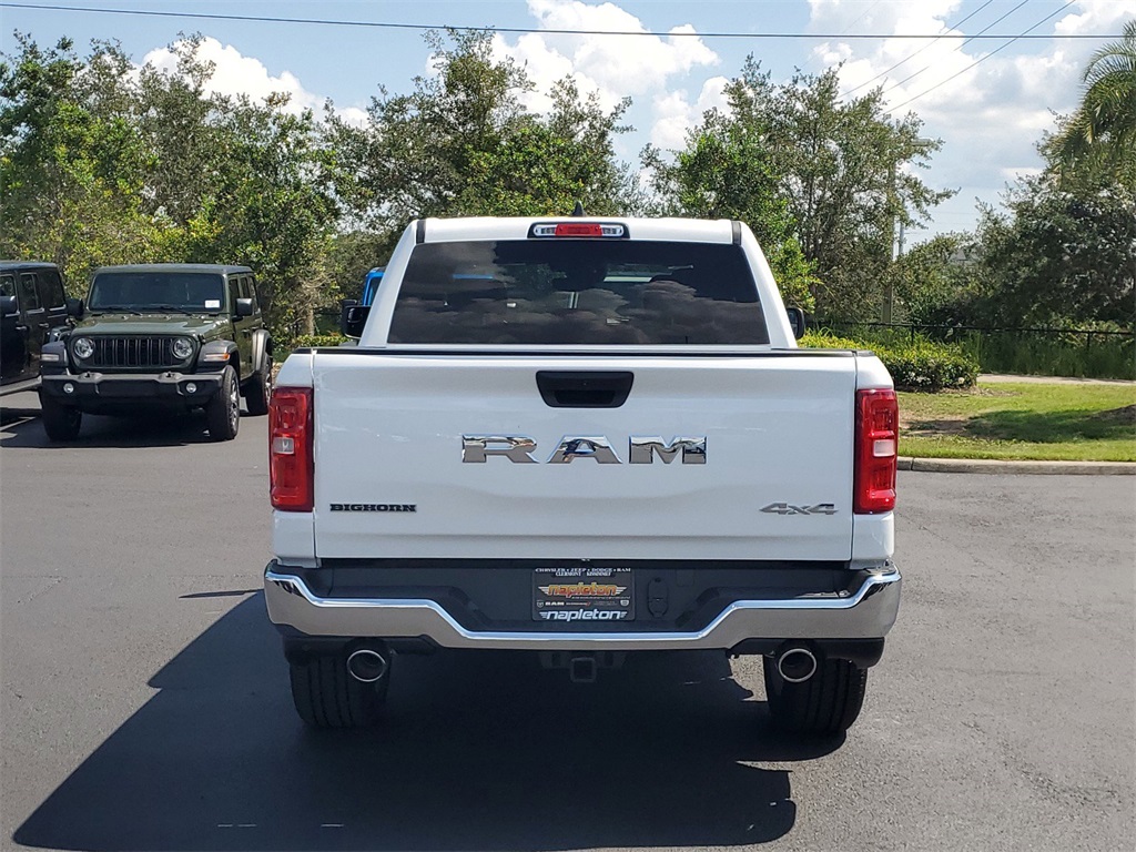 2025 Ram 1500 Big Horn/Lone Star 4