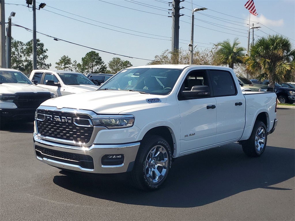 2025 Ram 1500 Big Horn/Lone Star 3