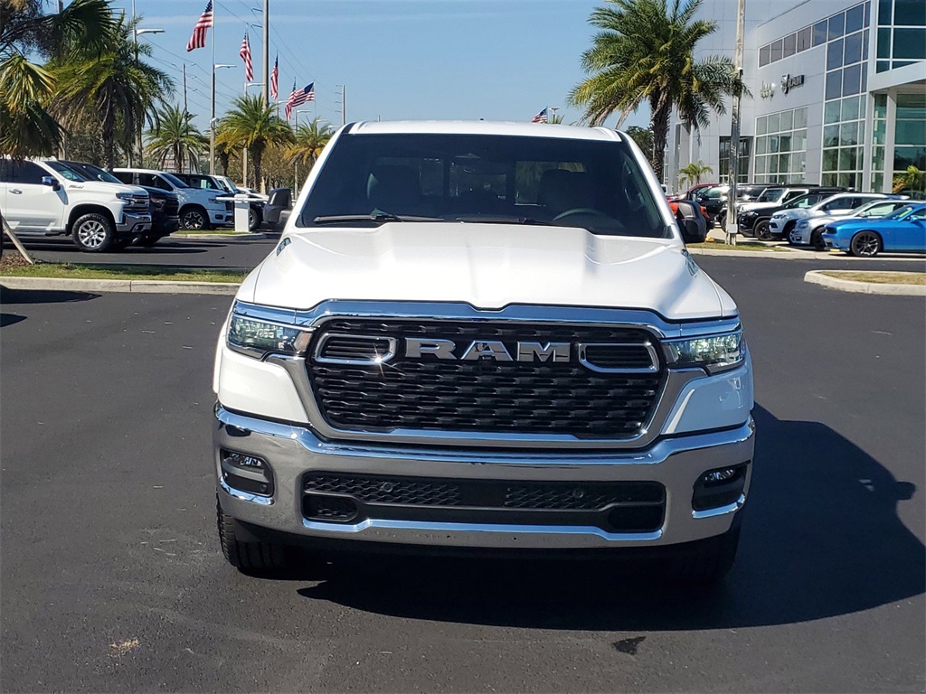 2025 Ram 1500 Big Horn/Lone Star 2