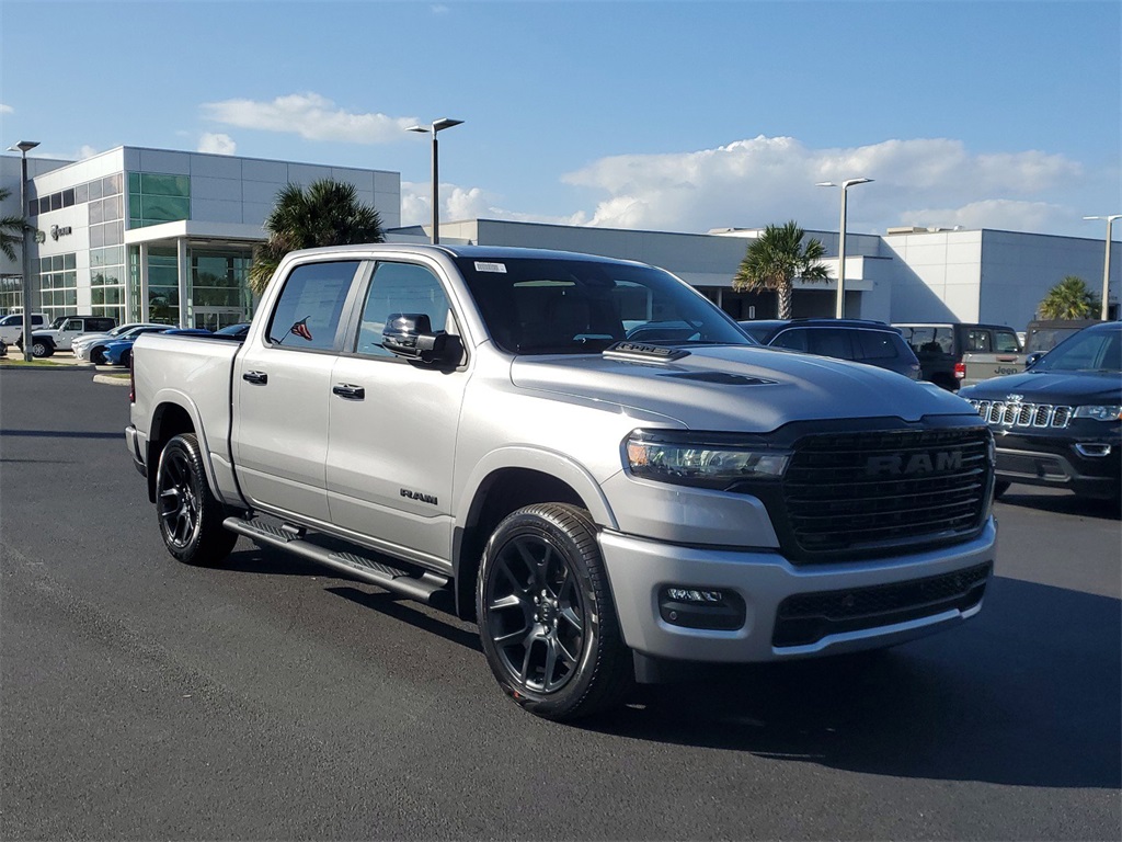 2025 Ram 1500 Laramie 1