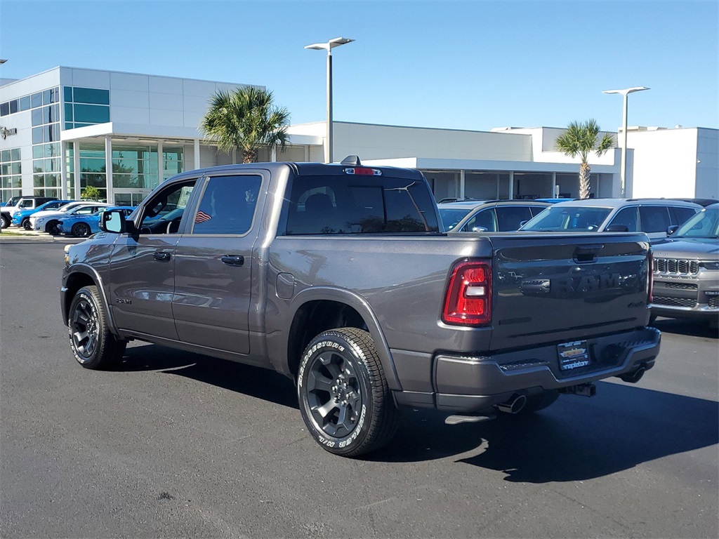 2025 Ram 1500 Big Horn/Lone Star 5