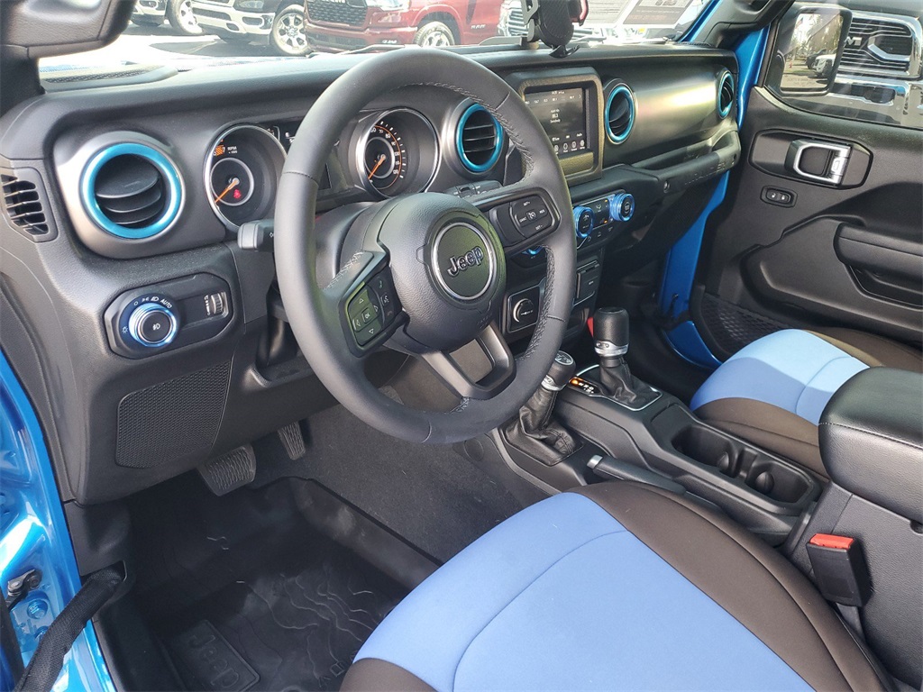 2023 Jeep Wrangler Sport S 10