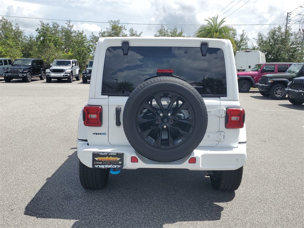 2021 Jeep Wrangler Unlimited Sahara 4xe 7