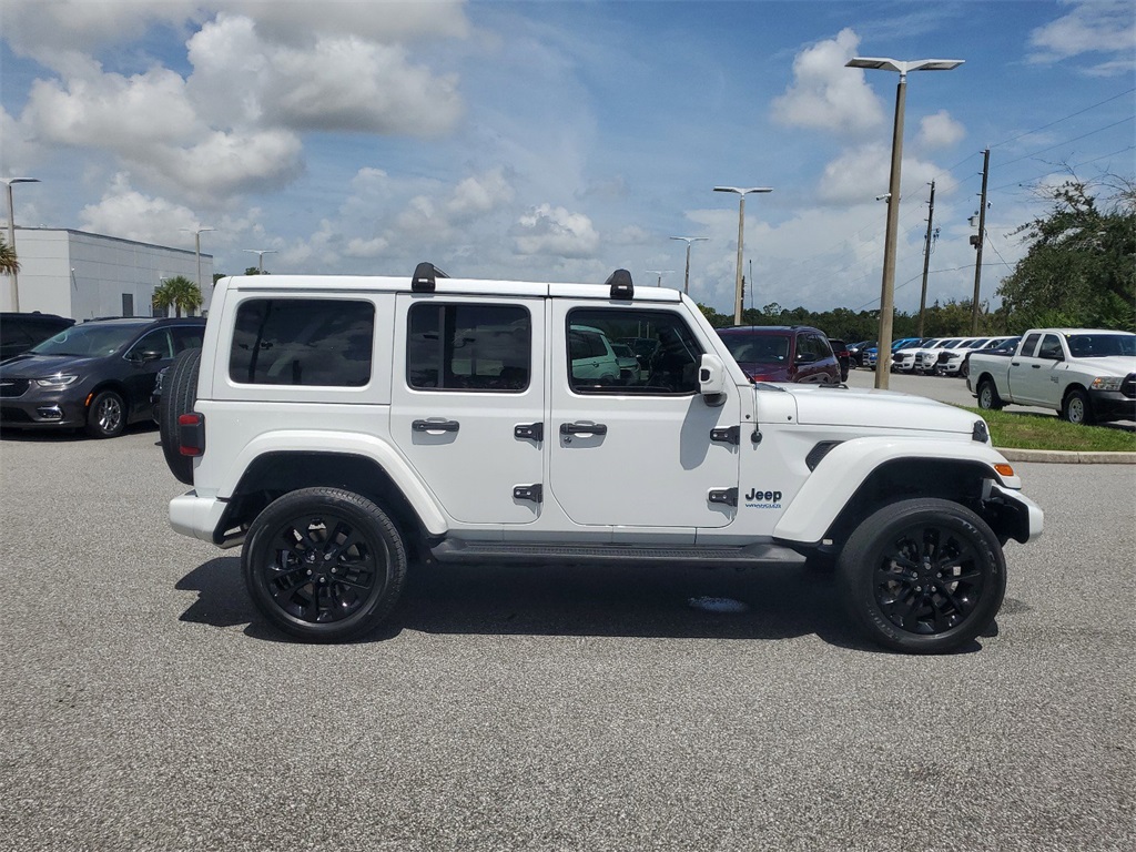 2021 Jeep Wrangler Unlimited Sahara 4xe 10