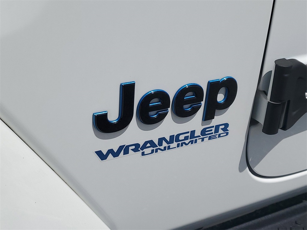 2021 Jeep Wrangler Unlimited Sahara 4xe 29