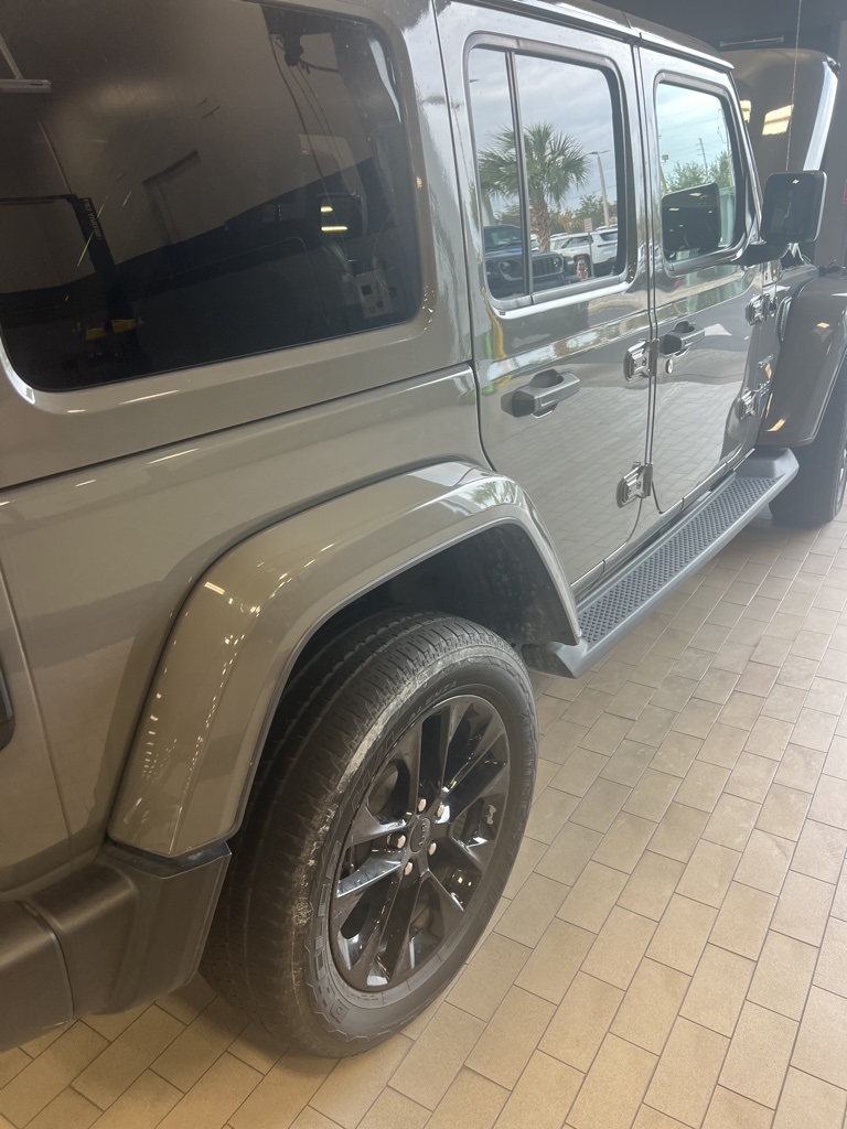 2021 Jeep Wrangler Unlimited Sahara 4xe 5