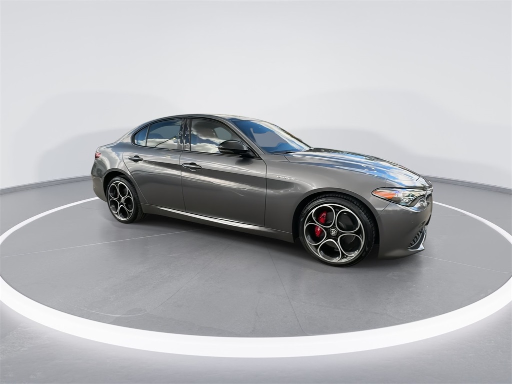 2023 Alfa Romeo Giulia Veloce 13