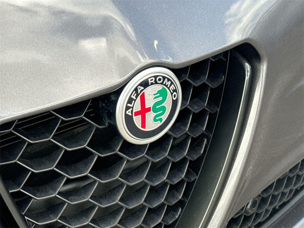 2023 Alfa Romeo Giulia Veloce 14