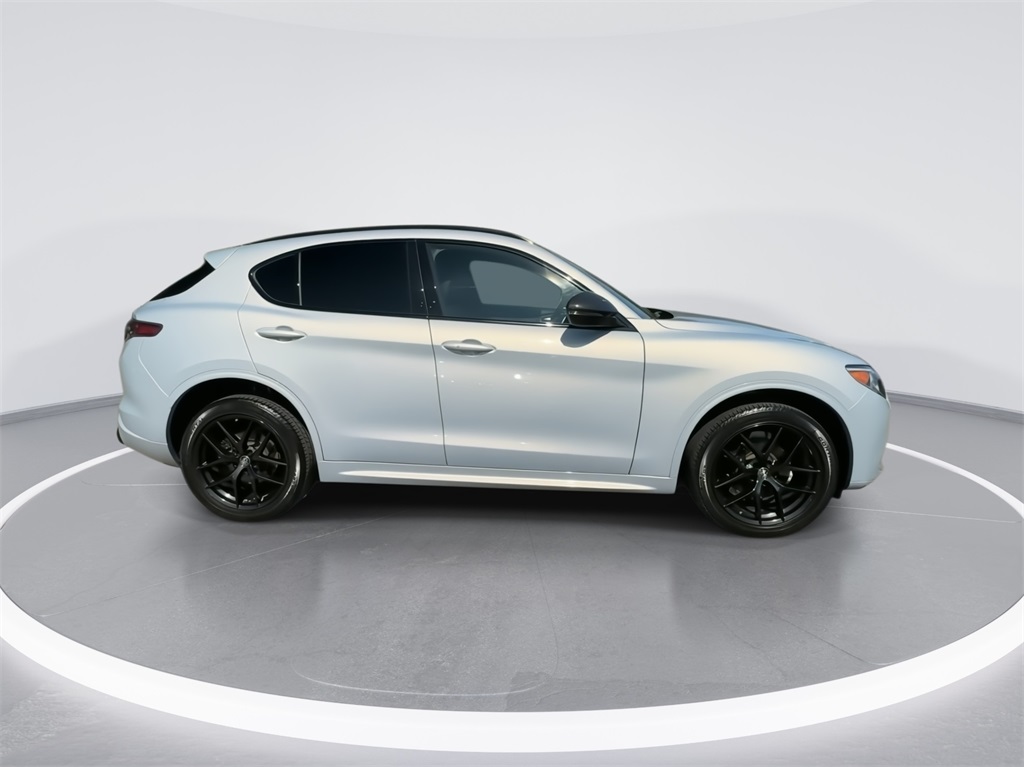 2021 Alfa Romeo Stelvio Ti Sport 13