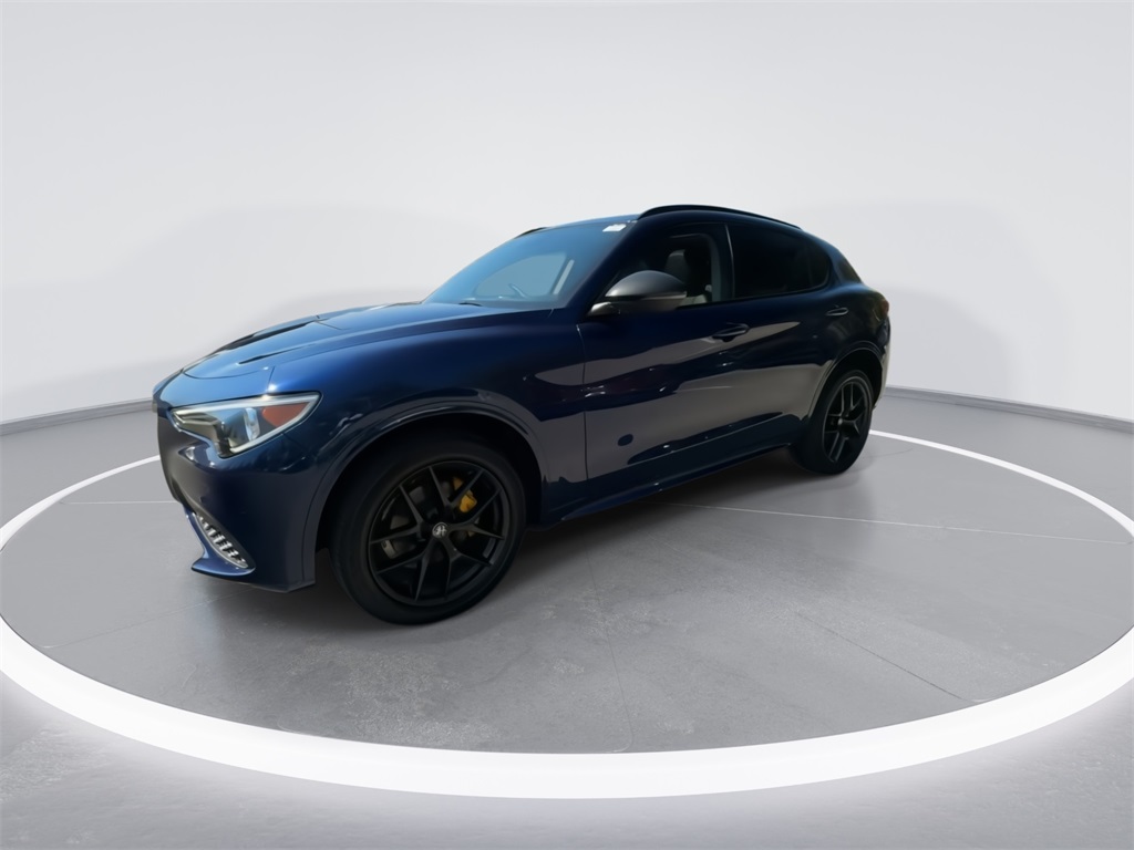 2021 Alfa Romeo Stelvio Ti 4