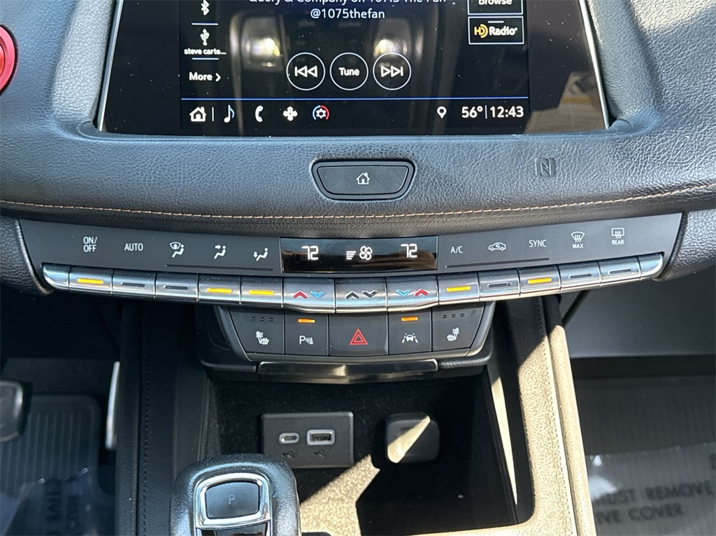 2019 Cadillac XT4 Sport 28