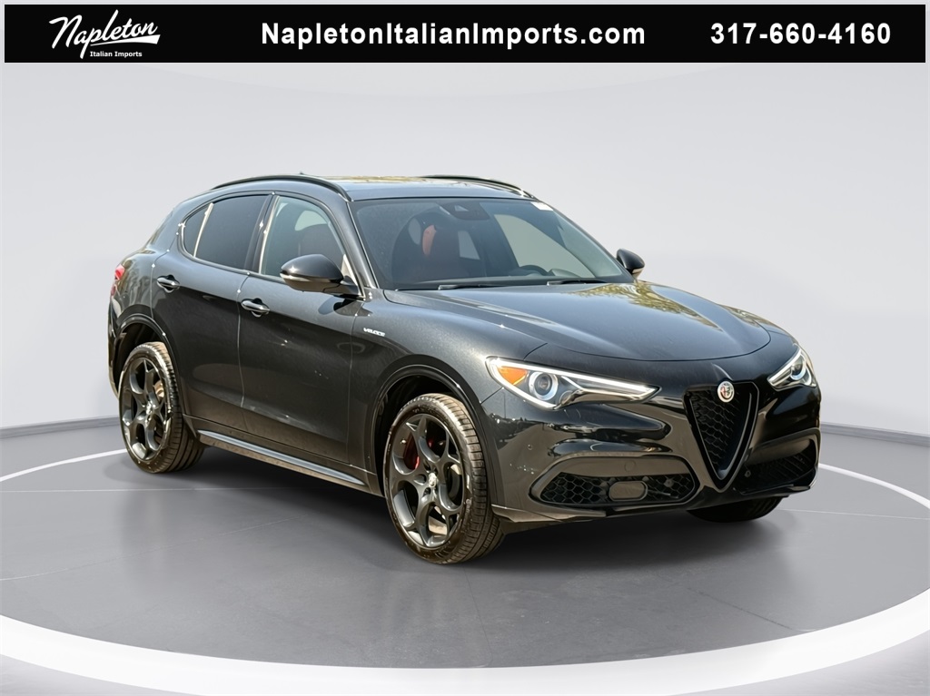 2023 Alfa Romeo Stelvio Veloce 1