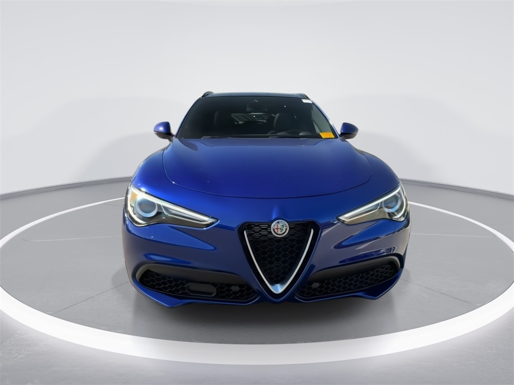 2023 Alfa Romeo Stelvio Ti 3