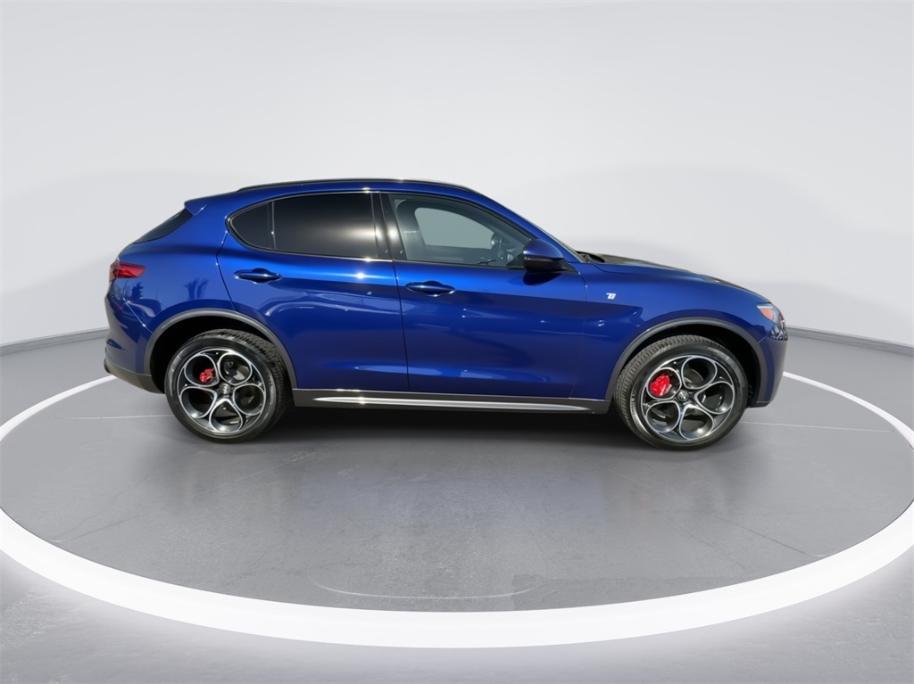 2023 Alfa Romeo Stelvio Ti 12