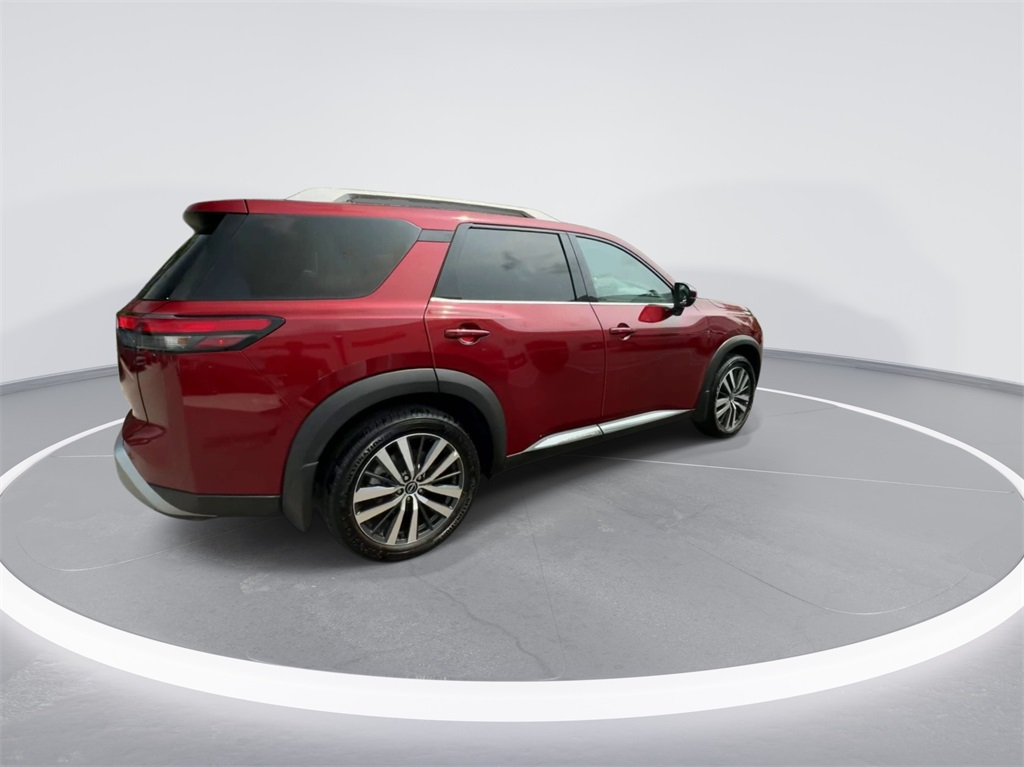 2022 Nissan Pathfinder Platinum 8