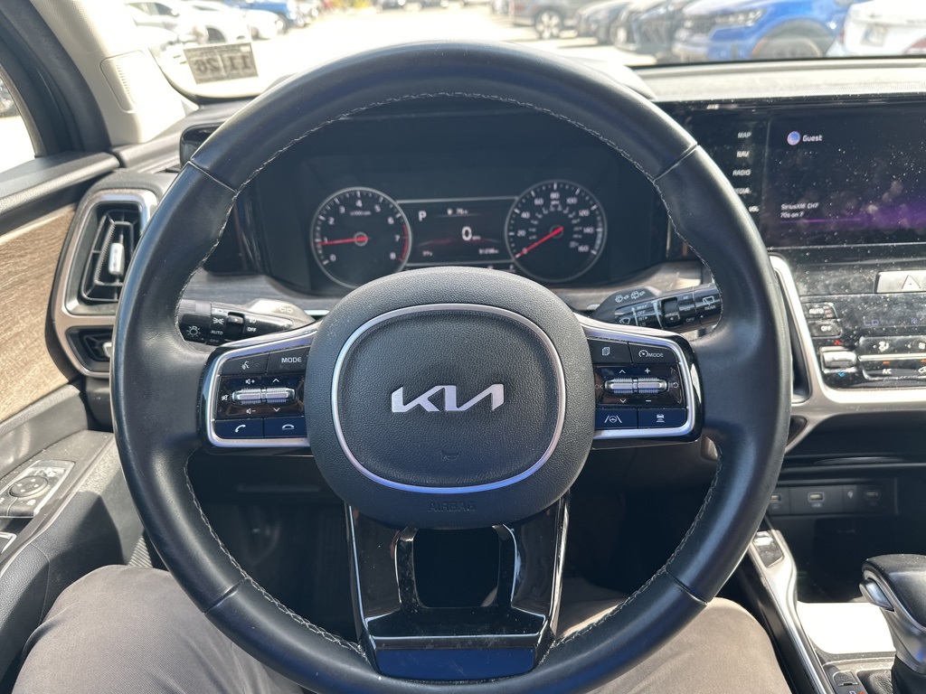 2022 Kia Sorento X-Line EX 17