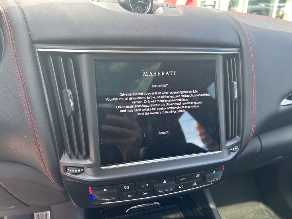 2021 Maserati Levante S GranSport 9