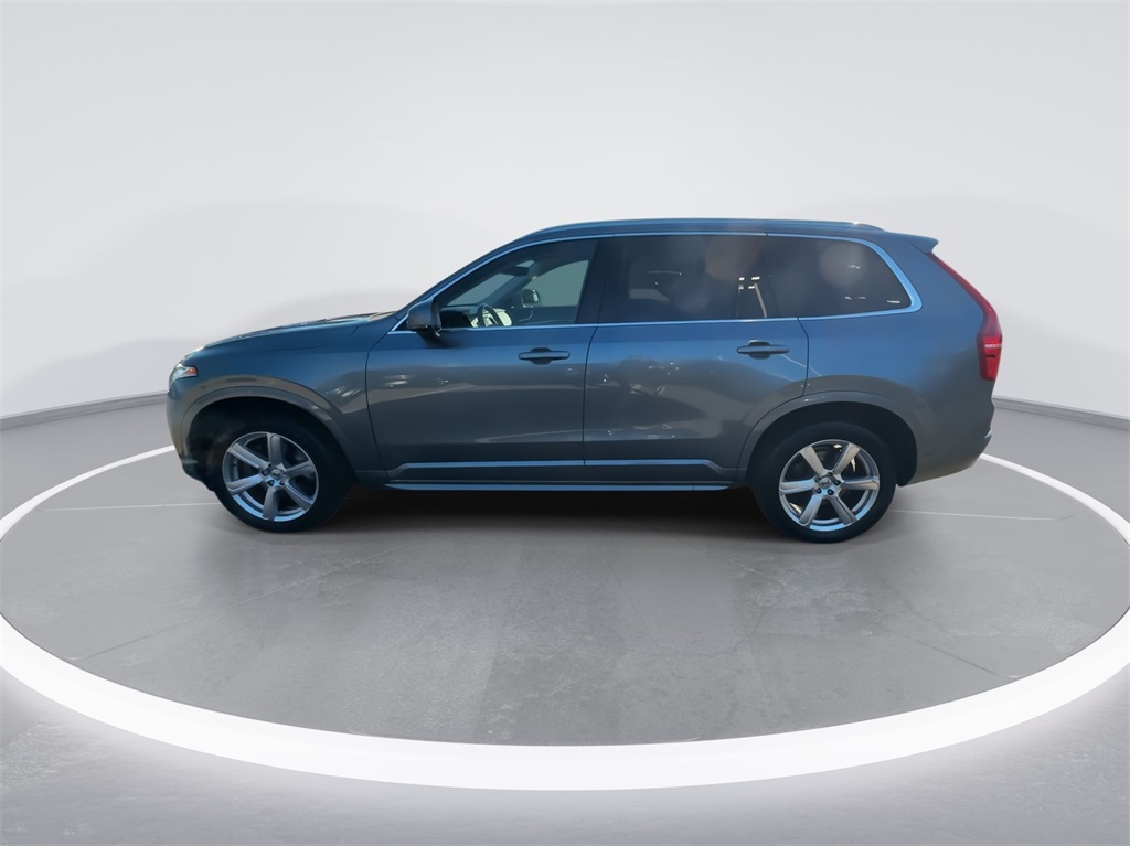 2020 Volvo XC90 T6 Momentum 6