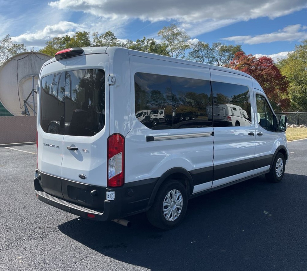 2024 Ford Transit-350 XLT 4