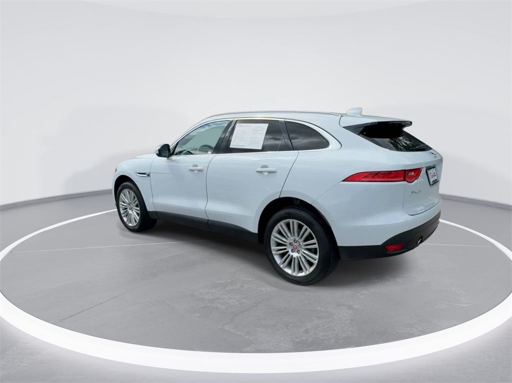 2018 Jaguar F-PACE 30t Portfolio 8