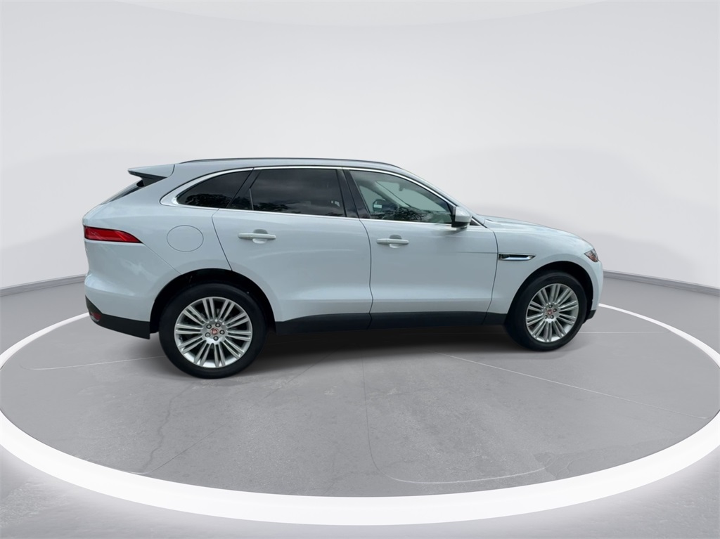 2018 Jaguar F-PACE 30t Portfolio 12