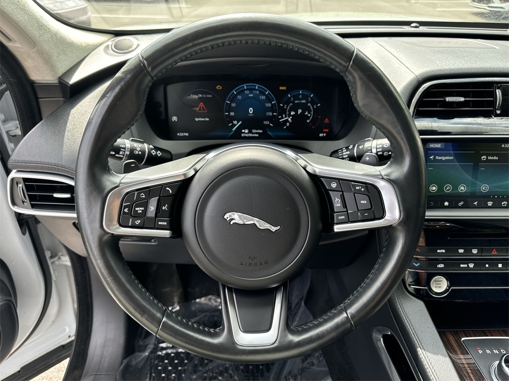 2018 Jaguar F-PACE 30t Portfolio 18