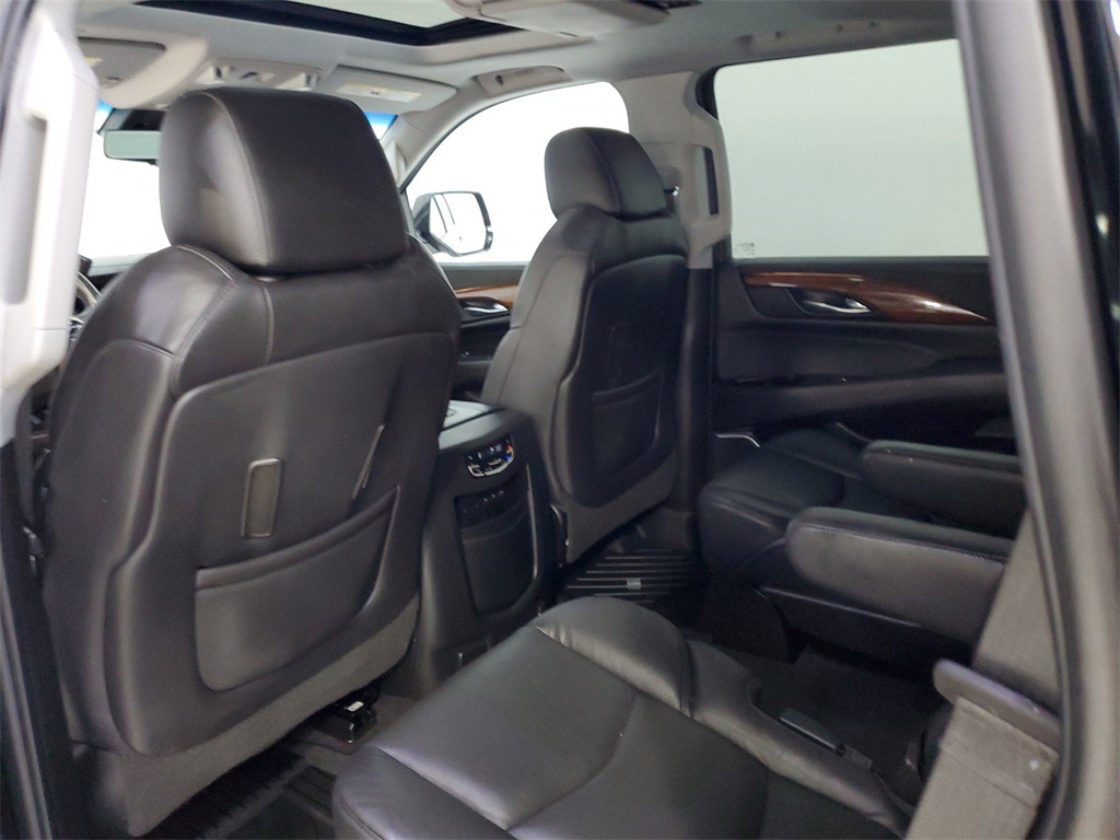2019 Cadillac Escalade Premium Luxury 33